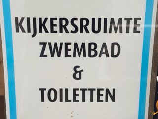 Woordweetje: koekeloeren